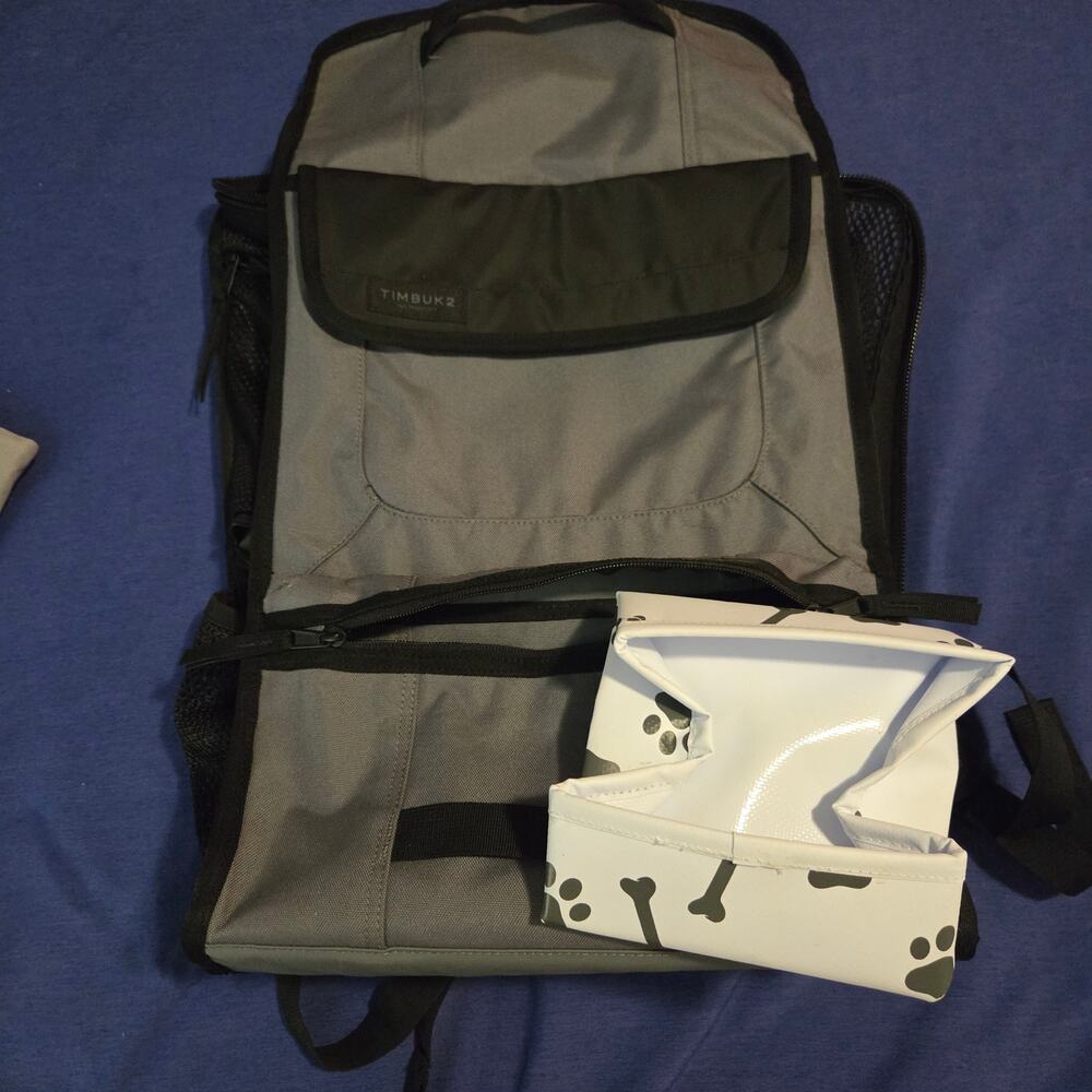 Timbuk2 Muttmover Pet Backpack with Original Travel Bowl